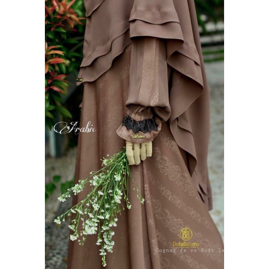 ARABIC GAMIS SET SULTAN BAHAN FURZAN EMBOSSED UNTUK SUASANA LEBARAN BY DUTA BUSANA