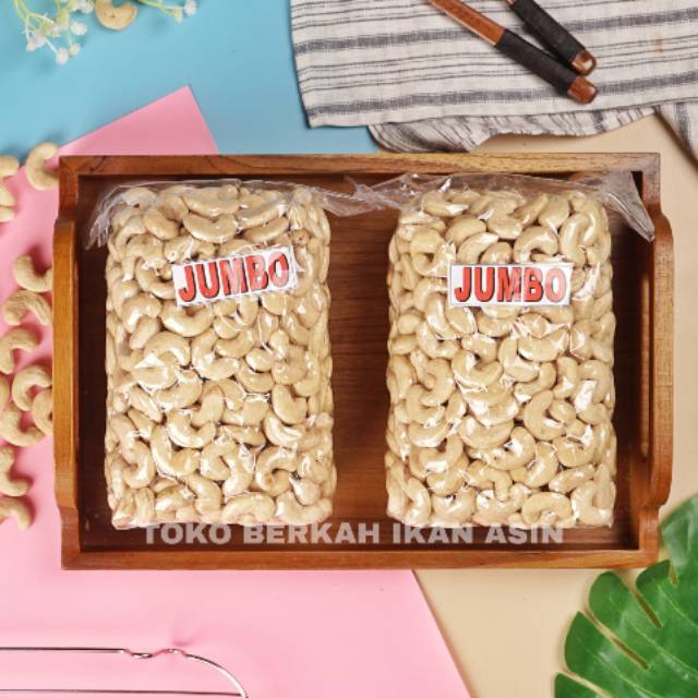 

Kacang Mede Jumbo Mentah Asli SULAWESI 1KG