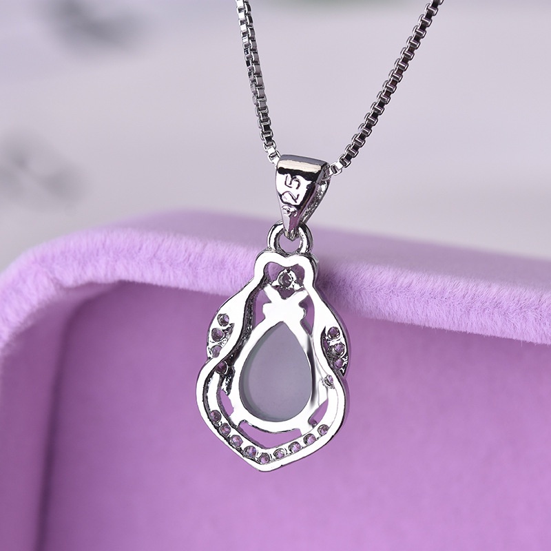 [Ready Stock]Fashion Inlaid Water Drop Pear-Shaped Emerald Pendant Plated S925 Silver Necklace