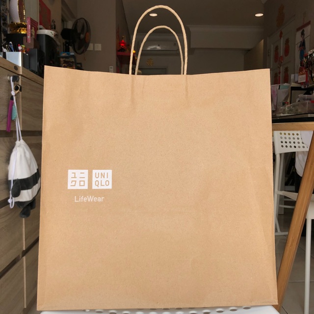 

paperbag uniqlo