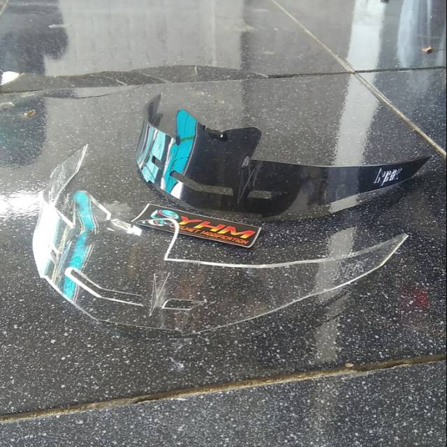 Spoiler Helm NHK Gp1000