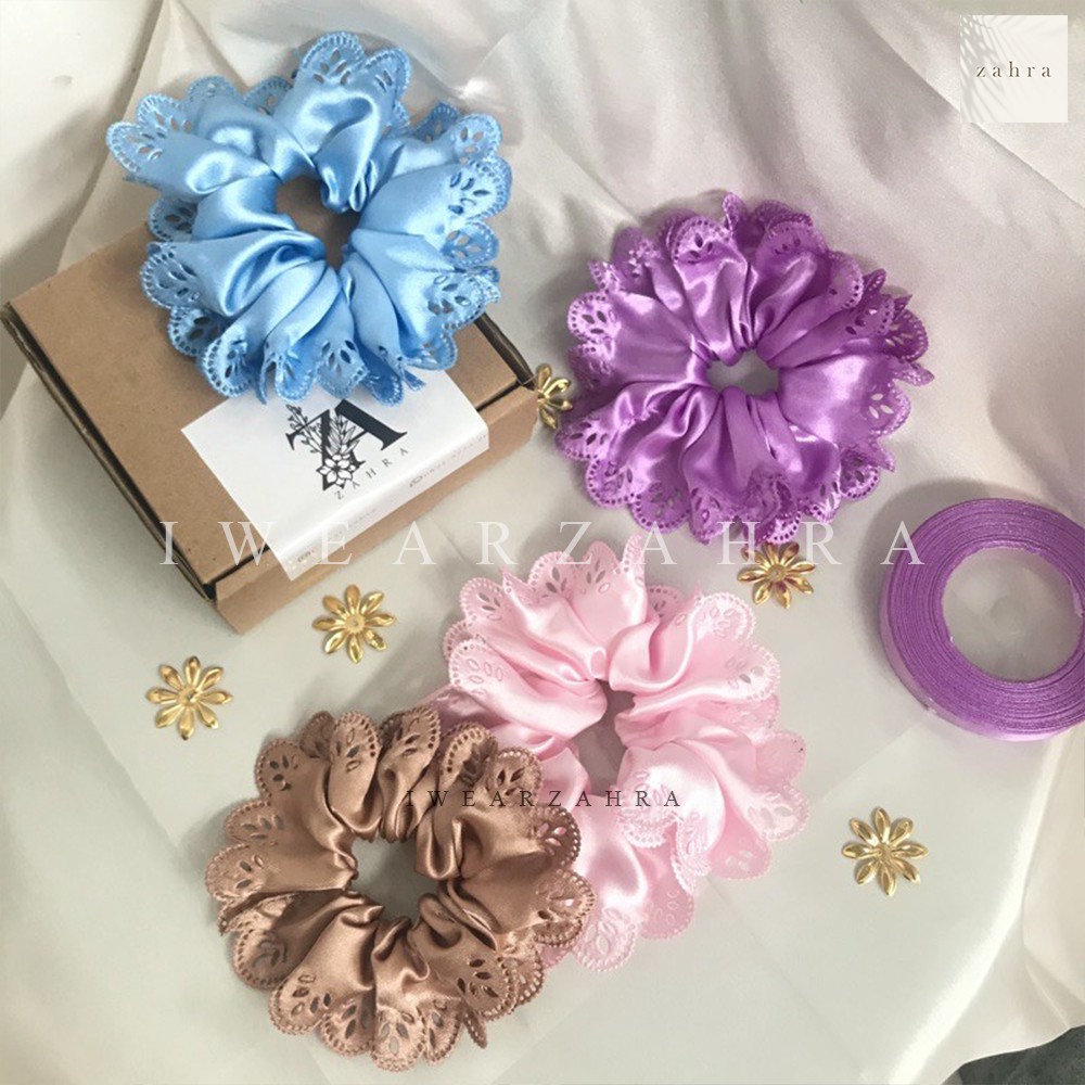 SCRUNCHIE JASMIN - ikat rambut cepol cemol kunciran iket iketan jasmine satin hijab korea murah