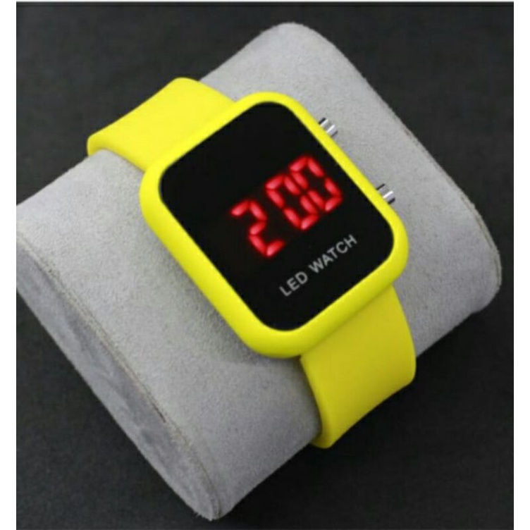 jam tangan LED Digital wanita jam tangan digital LED watch / jam tangan kekinian LED Digital / jam led karakter-kuning