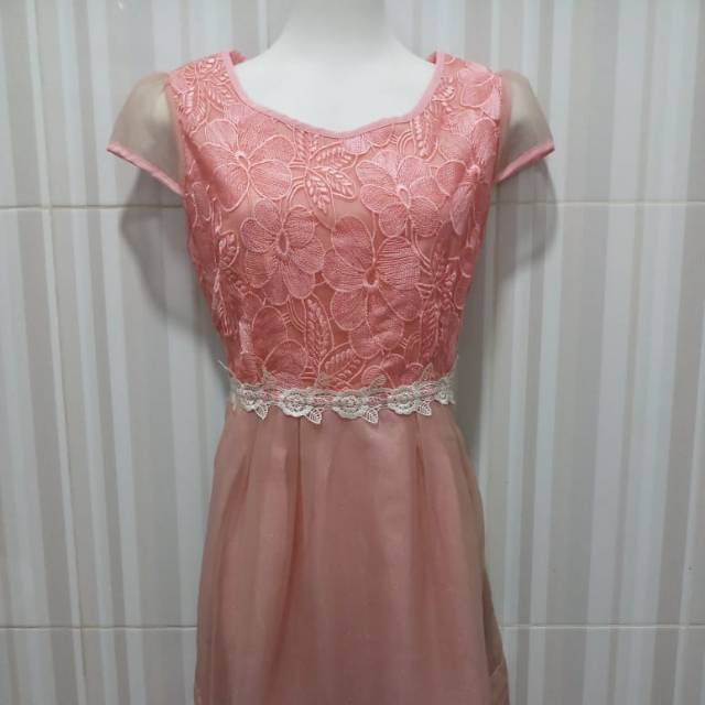 Dress Merah Muda Dusty Pink Lengan Pendek Brokat Furing Halus Big Size Jumbo