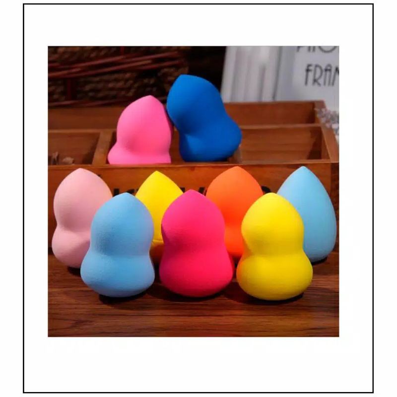 SPONS TELUR MAKE UP SPONGE PUFF