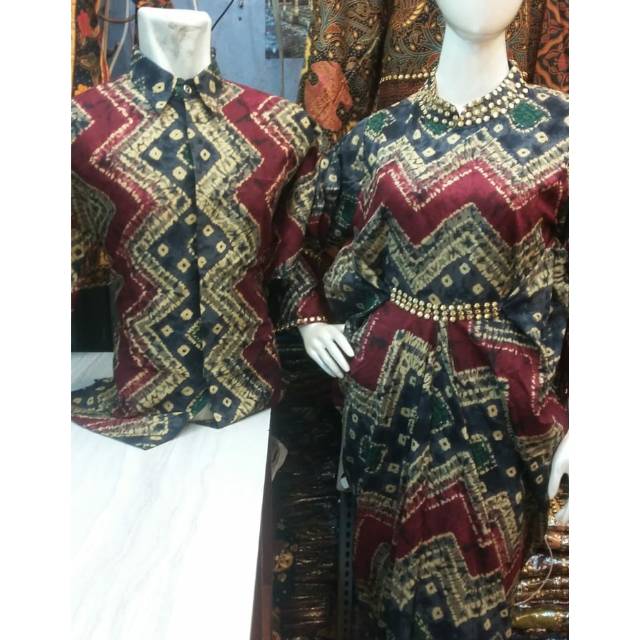 Batik couple palembang