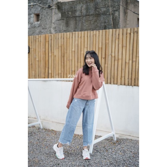 ZANO BASICS Sweater Crop Wisly