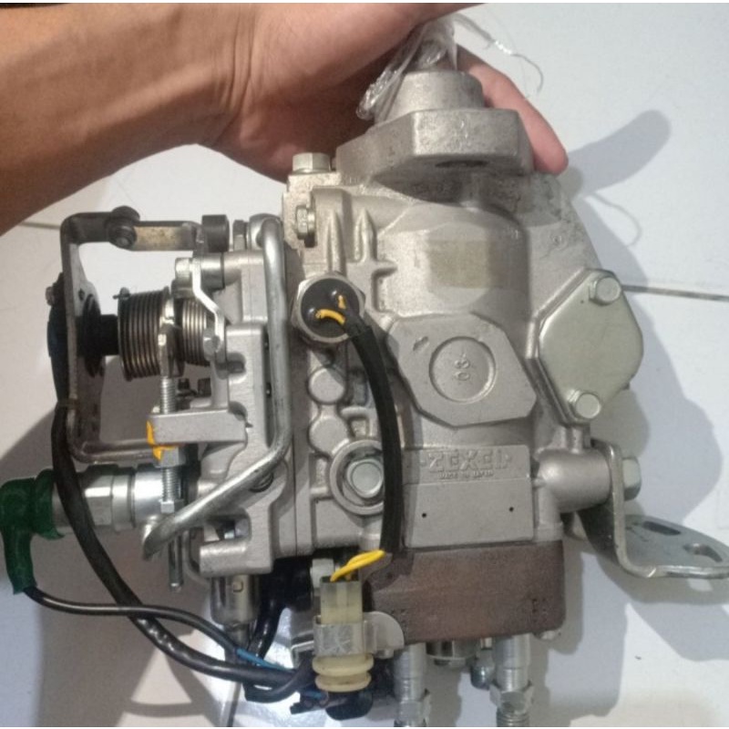 Injeksi Pump Injector Pump Bosh Pump Mitsubishi L300 ORIGINAL