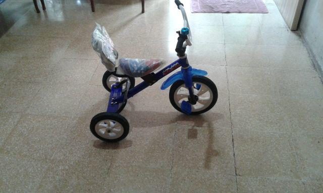  Sepeda  BMX  Roda Tiga Anak  Tricycle Sandaran Yoe Yoe Warna 