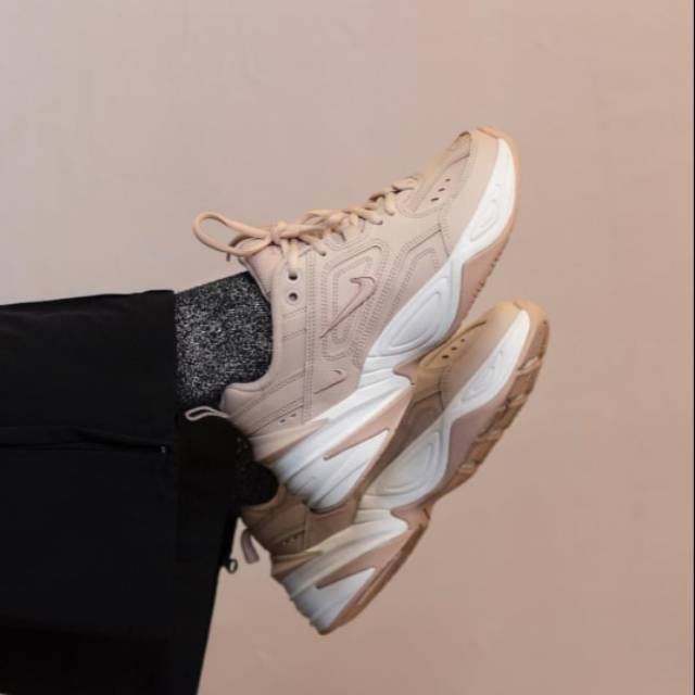 nike m2k tekno womens particle beige