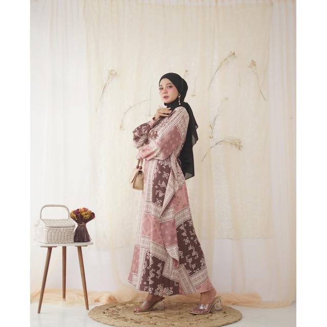 RADWAH DRESS
