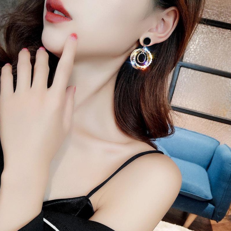 Anting Juntai Bentuk Bintang Bulat Model Hollow Untuk Hadiah Ulang Tahun Wanita