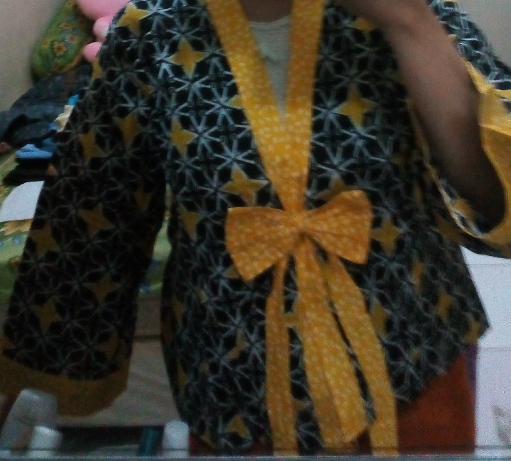 Cardi Isabel Outer Batik Wanita Kasual Kerja Elegan Kondangan