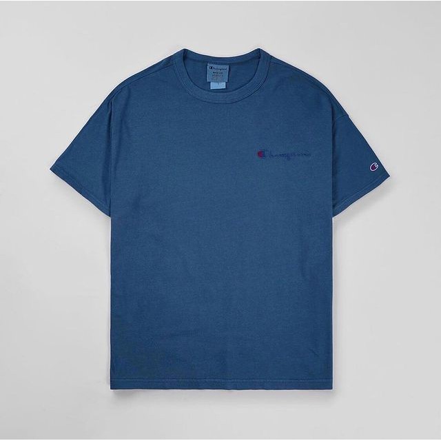 Kaos CHMPS SS Tshirt Small Script vintage Wash Navy