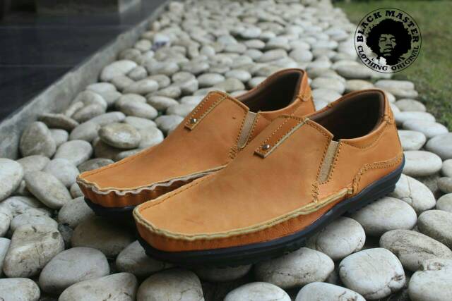 DISC 50% SEPATU SANTAI KULIT ASLI BLACKMASTER RING