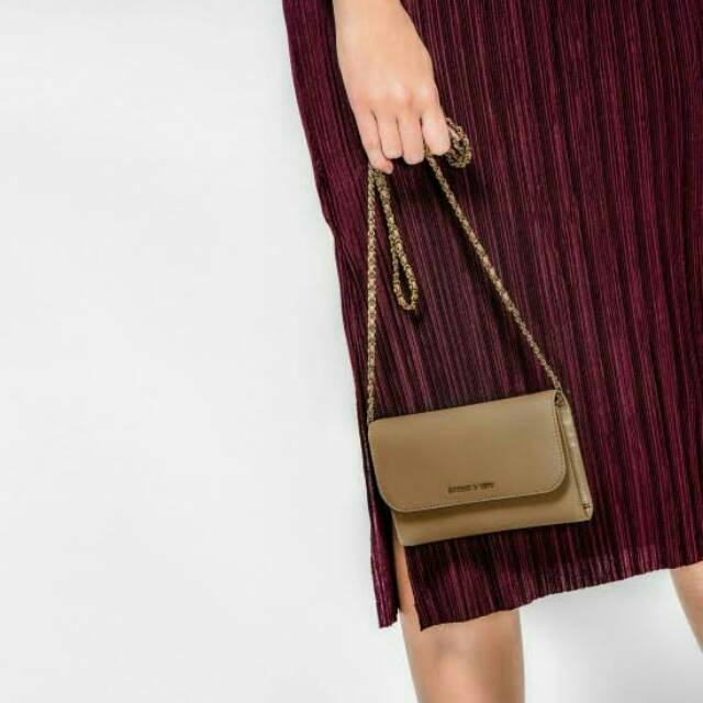 Hot Price Charles and keith charles&keith