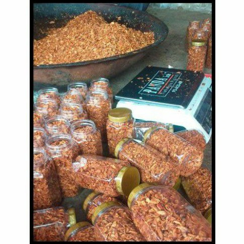 

Bawang Goreng Asli Brebes 100% tanpa campuran apapun,krenyes gurih dan higienis