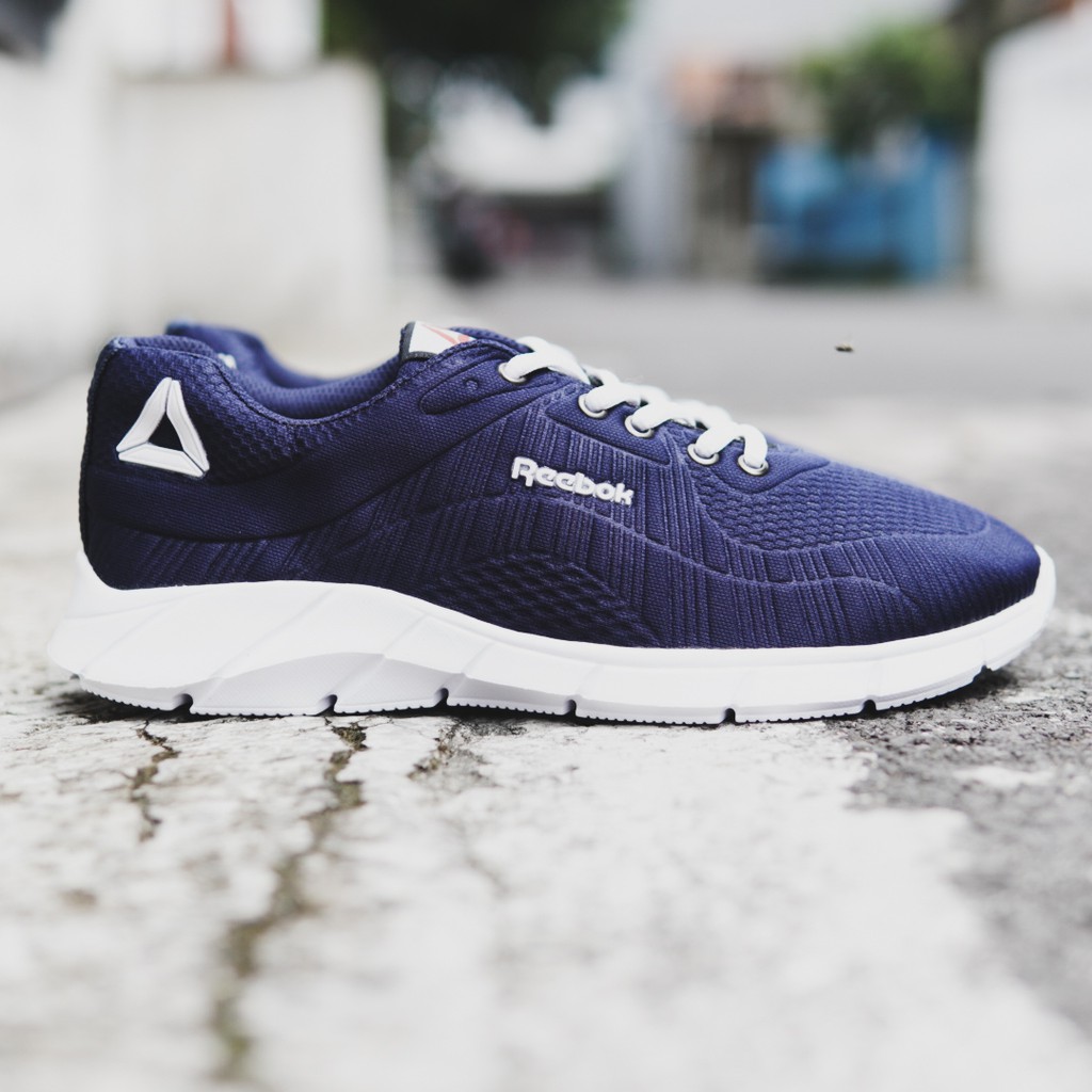 sepatu sneakers rebook sepatu olahraga sport running termurah jalan santai lari