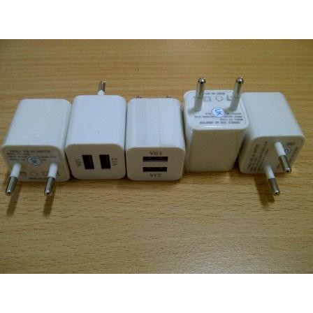 Batok Charger 2 USB Output 3,1A