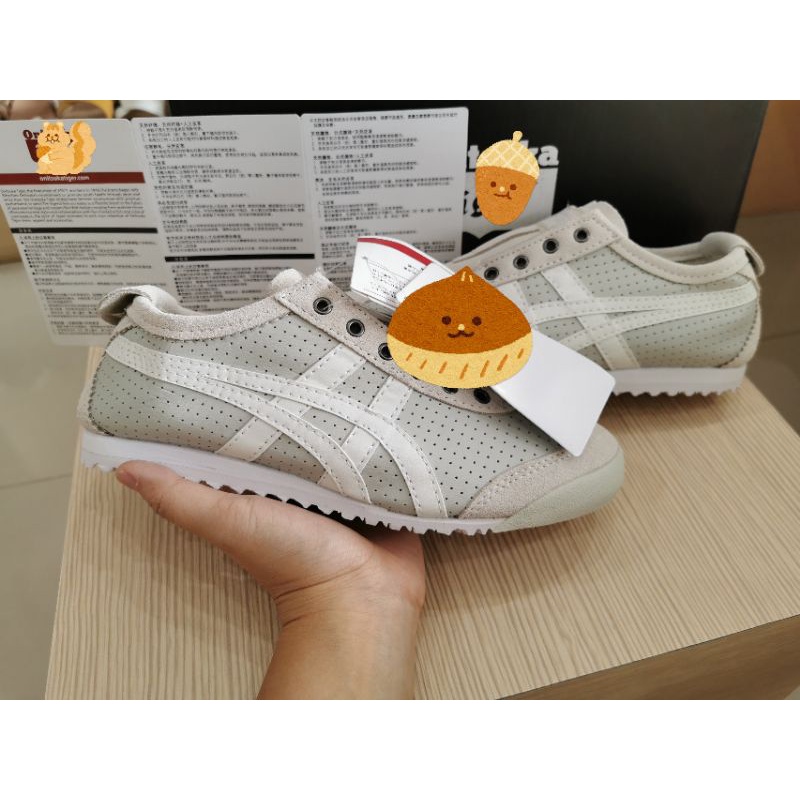 sepatu wanita jepang broken white