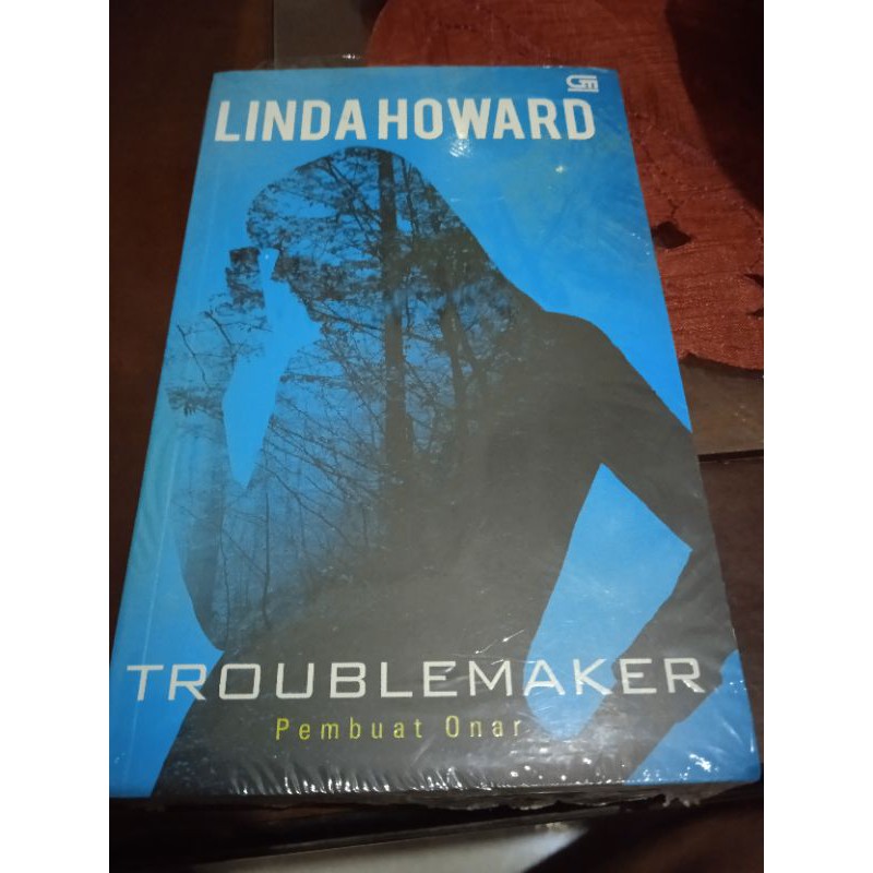 buku novel TROUBLE MAKER