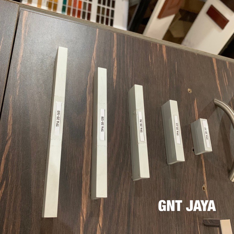 Tarikan HUBEN TPA-20 laci lemari TPA20 siku alumunium anodize drawer pull handle aluminium handel