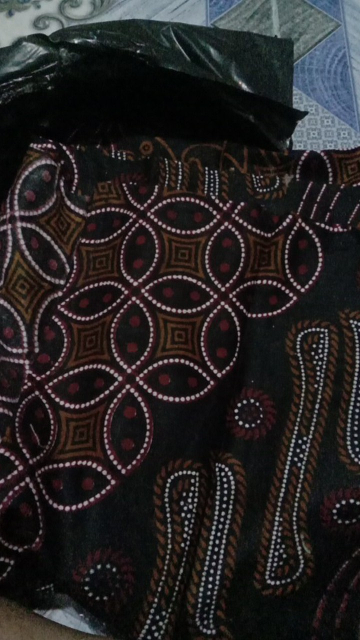 Maura Couple - Sania Ruffle Batik Couple Ori Ndoro Jowi Garansi Termurah Shopee - Batik Solo Modern