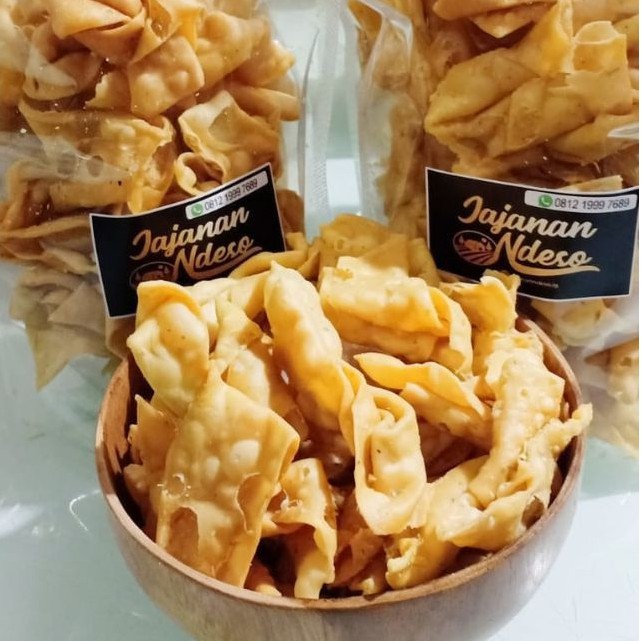 

Keripik Bawang/Kue Sledri