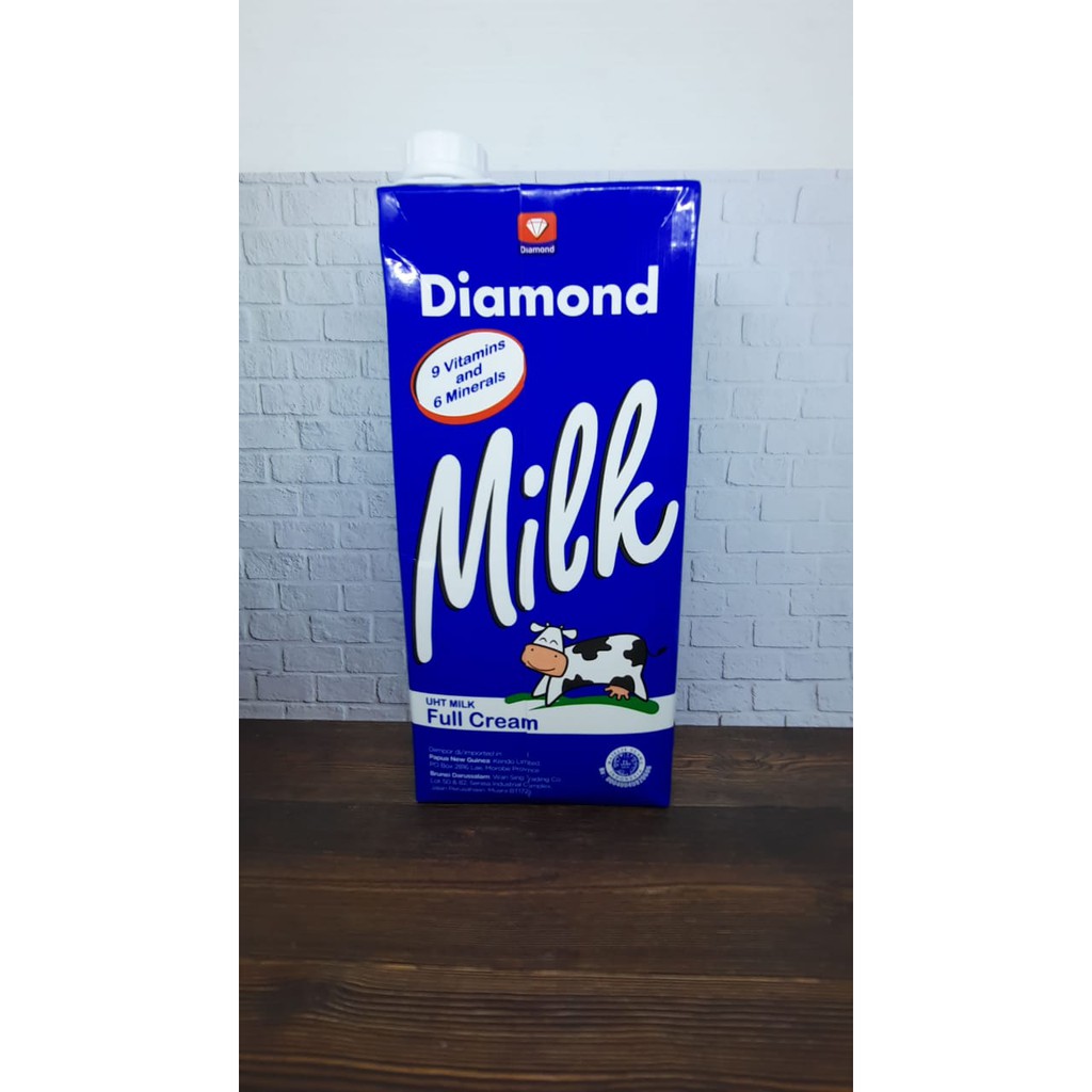 

SUSU UHT DIAMOND 1 LITER FULL CREAM MILK PLAIN - 1 pcs