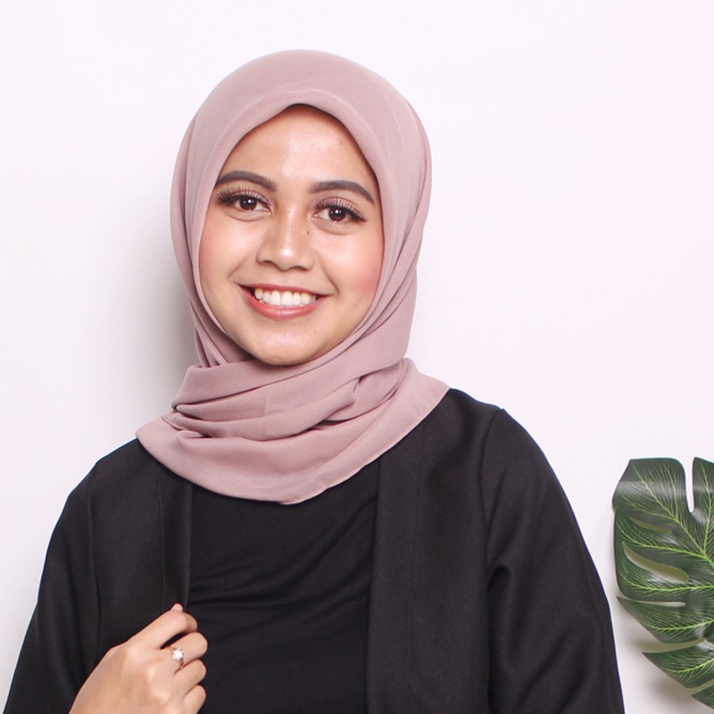 BELLA SQUARE HIJAB SEGI EMPAT BELLA SQUARE PREMIUM Jilbab Anti Letoy Warna Lengkap Jilbab Polycotton