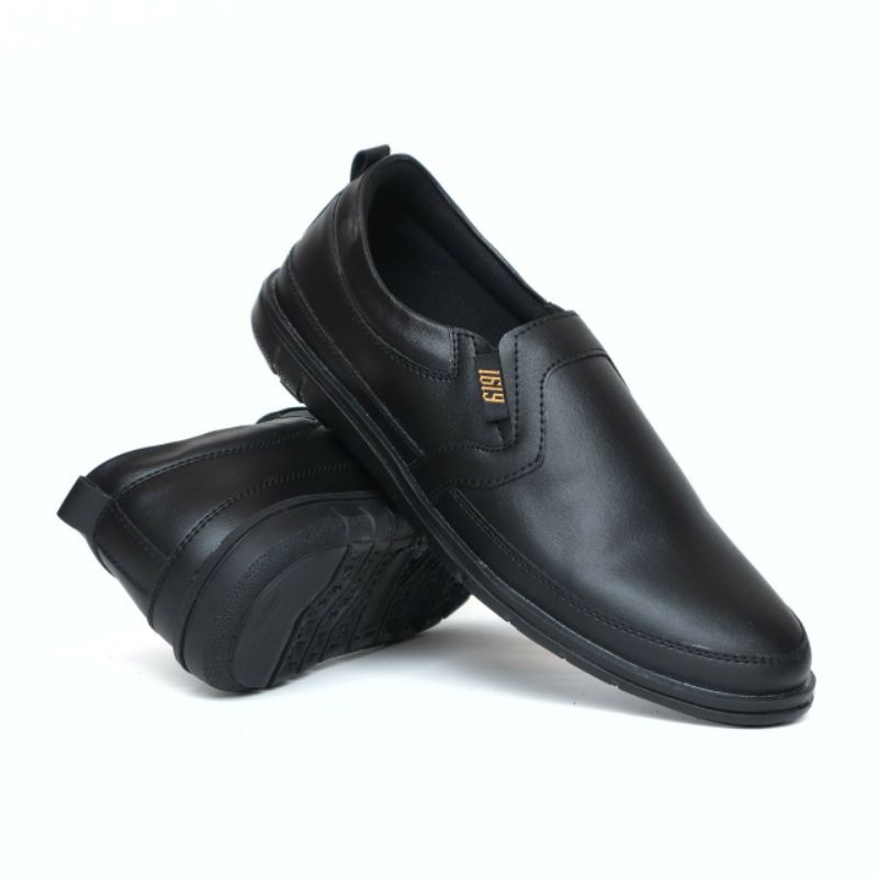 Sepatu Slip On Pria Spatu Casual Cowok Slop Kerja Kekinian Keren Pantofel Semi Formal Tanpa Tali Hitam Murah