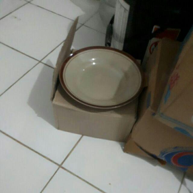 Piring Keramik Linea