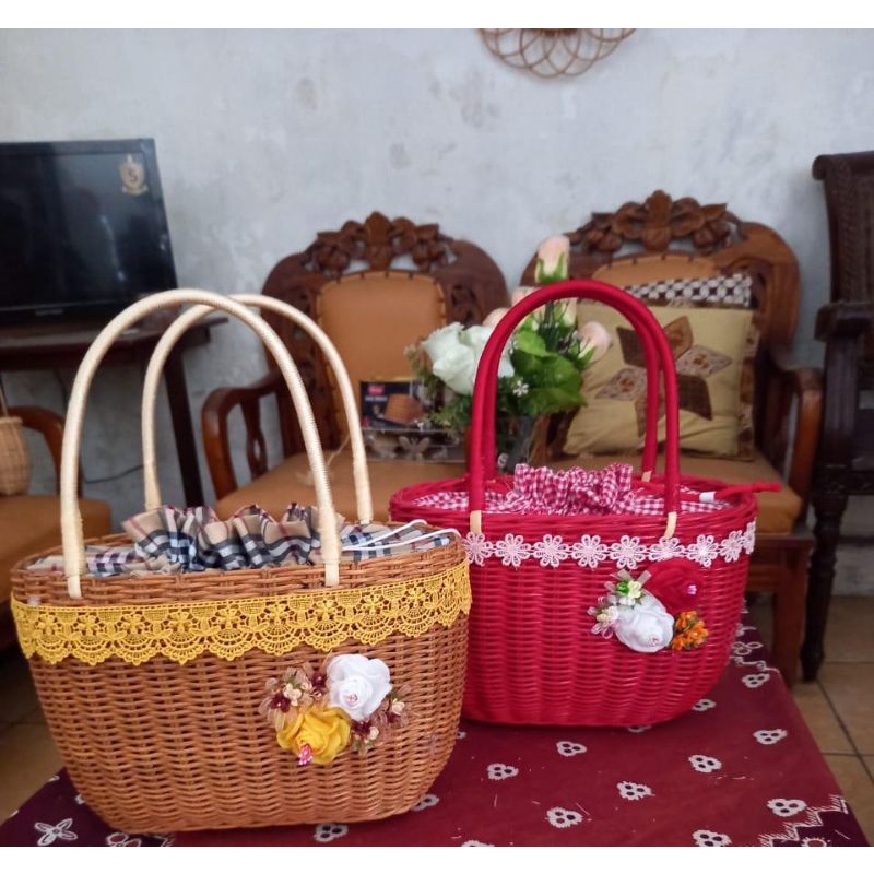 KERANJANG ROTAN WARNA (WARNA RANDOM)