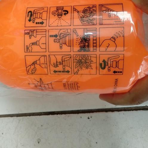 ✱ Alat semprot disfektan 2L / Semprotan siram Tanaman / Semprotan Burung ➴