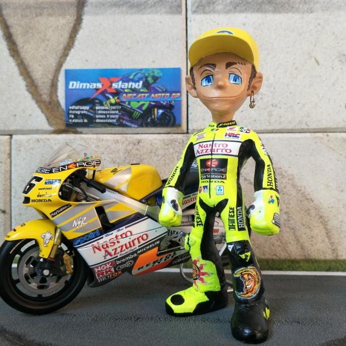 Produk Unggulan] Figure Minion Valentino Rossi Honda Tahun 2001