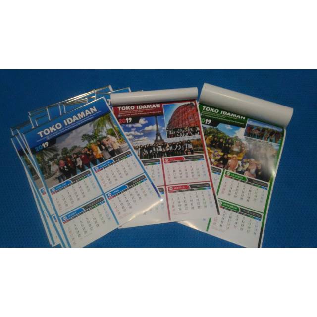 

Kalender 2025 4 bulan (3 lembar)