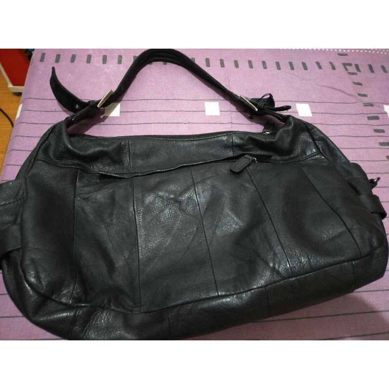 TAS PL KULIT ASLI HITAM no brand