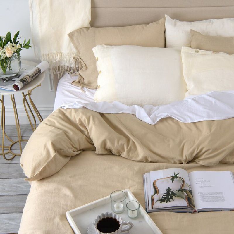 Sprei Estetik Warna Coklat Nude Khaki Polos Tanpa Embos Include Sarung Bantal Guling Queen Size Seprai Aesthetic