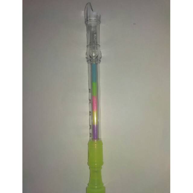 

Pulpen warna-warni bentuk suling