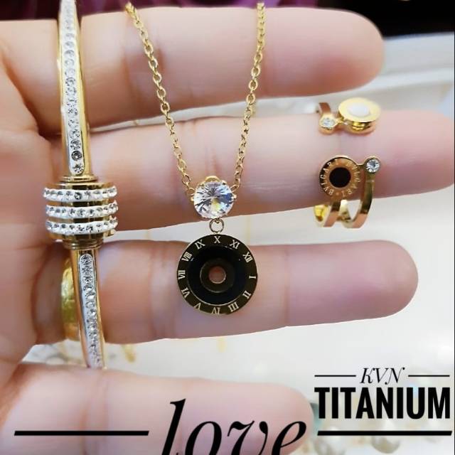 Titanium set perhiasan 1716k