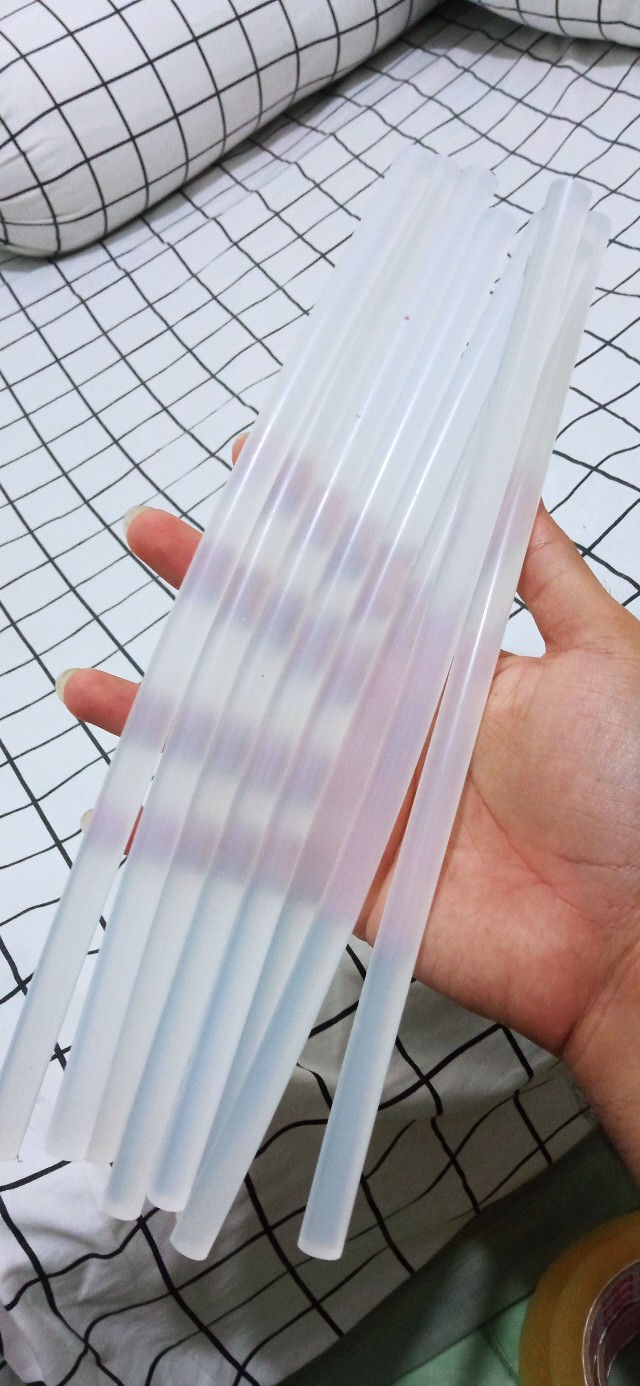 Isi Refill Lem Tembak Besar 10mm X 30cm
