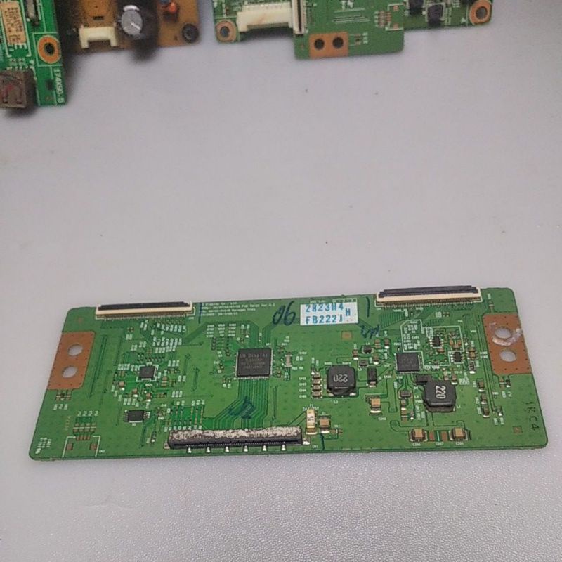 T con tv led LG 42LA6130