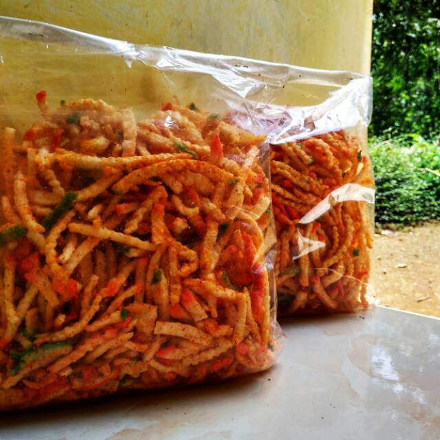 

Makanan ringan ( uceung sampe)