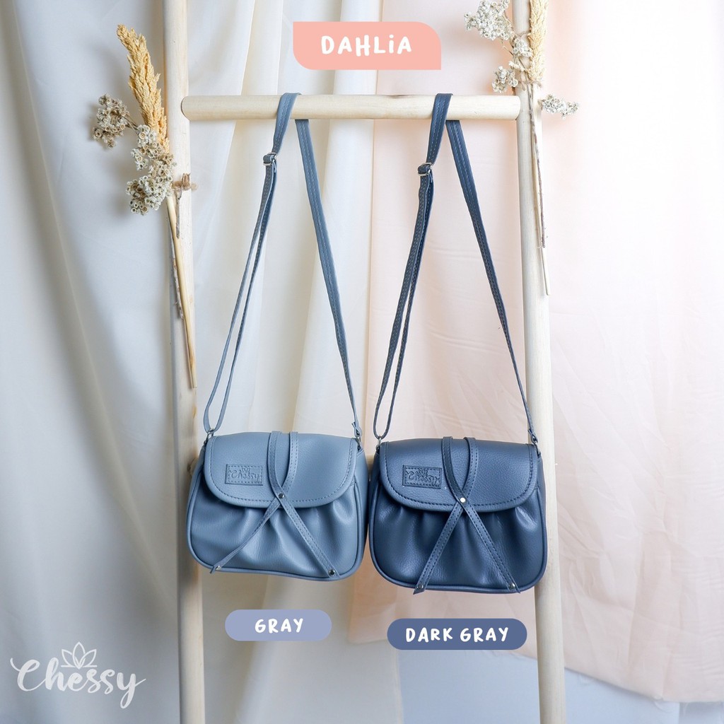 Dahlia Tas Cantik Kulit Sintetis Sling Bag by Chessy