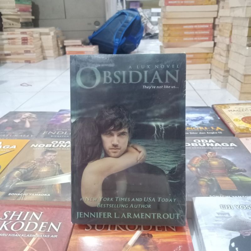 OBRAL Buku novel murah // novel sastra Jepang // fantasi // dewasa // fiksi // sejarah // Eiji yoshikawa // oda nobunaga // kiersten white // Alexia Chen // the magician // furinkazan // the earthsea cycle // Stephanie Anna // natisha // gerobak lee-Obsidian