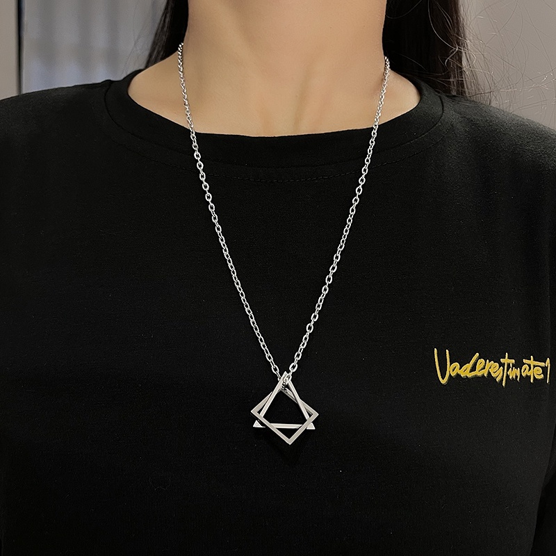 Kalung Rantai Bentuk Segitiga Geometris Untuk Aksesoris