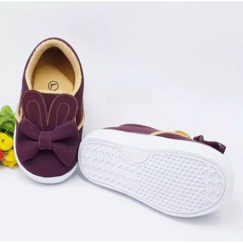 sepatu anak perempuan slip on model kelinci size 22-25