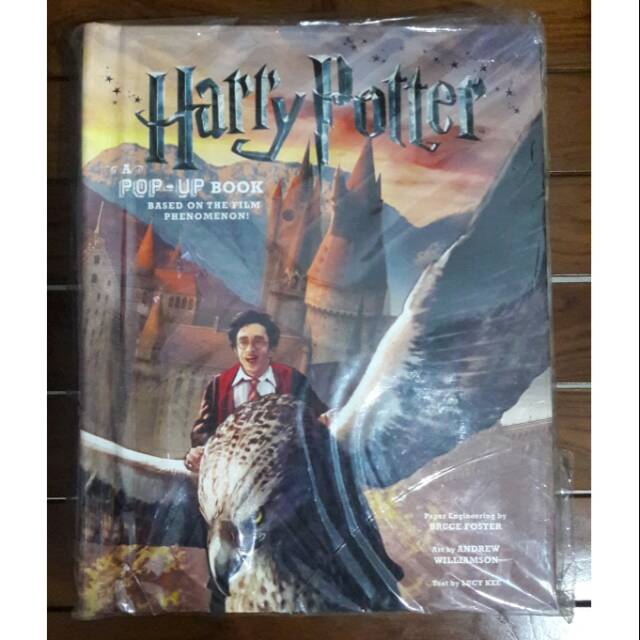 HARRY POTTER POP UP BOOK