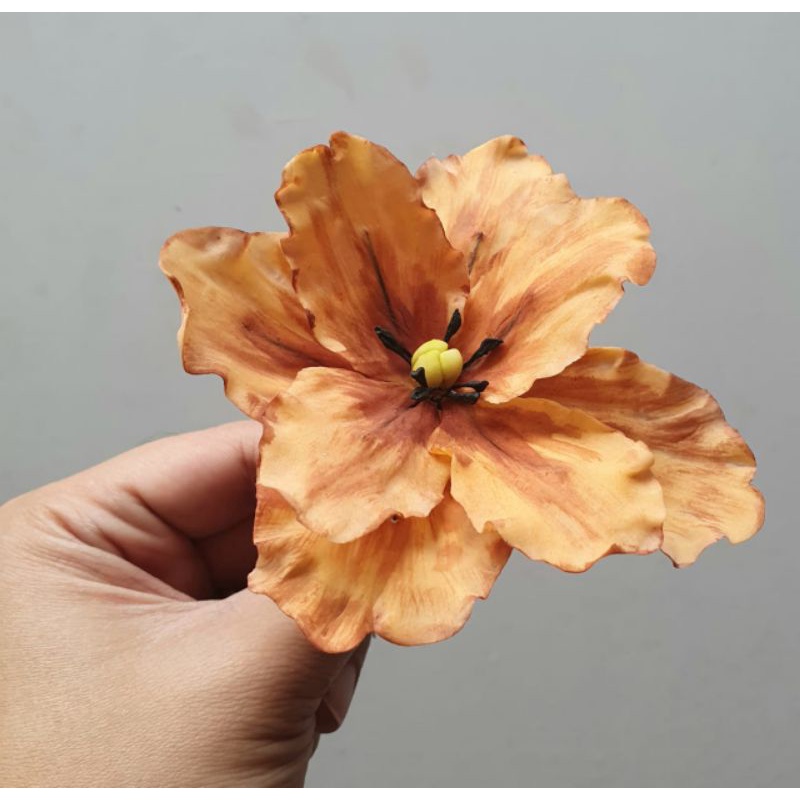 

gumpaste flower edible flower hiasan tart cake topper / anemone fantasi flower