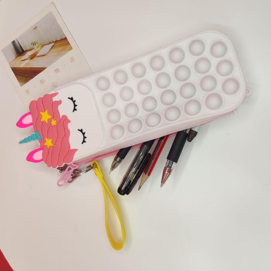 

Kepuasan Belanja--Kotak Pensil Pop It Unicorn